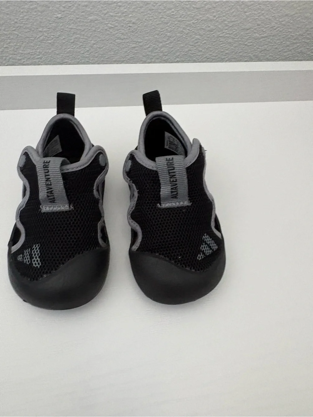 Adidas Todder Shoe - Size 4K